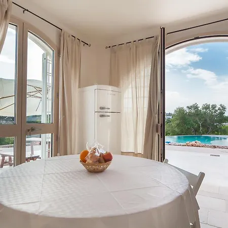 カントリーハウス Trullo Anglani With Pool *